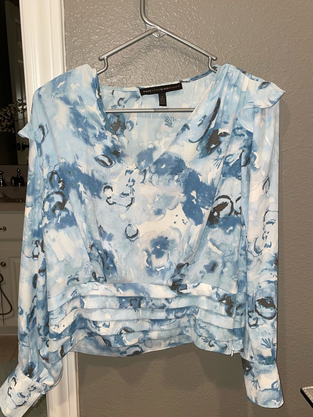 White House Black Market Blue and White Watercolor Floral V-Neck Blouse